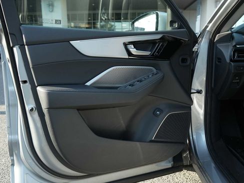 Certified 2026 Acura MDX SH-AWD image 16