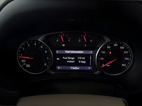 Used 2020 GMC Terrain Denali w/ Denali Premium Package FWD image 15