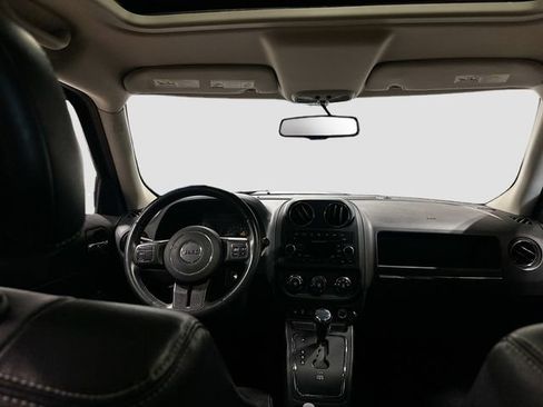 Used 2016 Jeep Patriot High Altitude AWD/4WD image 22