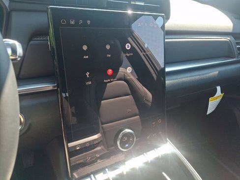 New 2027 GMC Terrain Elevation w/ Elevation Premium Package FWD image 12