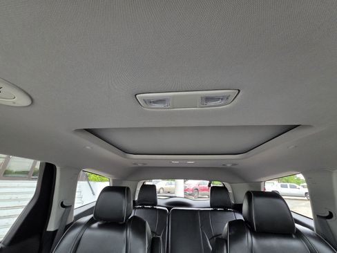 Used 2020 Buick Enclave Avenir w/ Avenir Technology Package AWD/4WD image 29