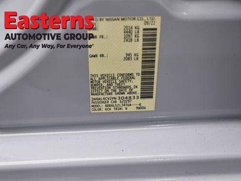 Used 2023 Nissan Altima 2.0 SR FWD image 37