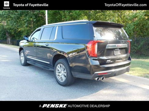 Used 2021 GMC Yukon XL Denali AWD/4WD image 10