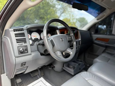 Used 2007 Dodge Ram 2500 Truck Laramie AWD/4WD image 10