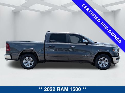 Used 2022 RAM 1500 Laramie AWD/4WD image 4