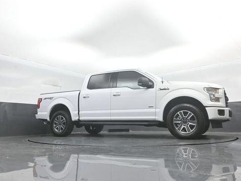 Used 2017 Ford F150 XLT w/ Equipment Group 302A Luxury AWD/4WD image 35