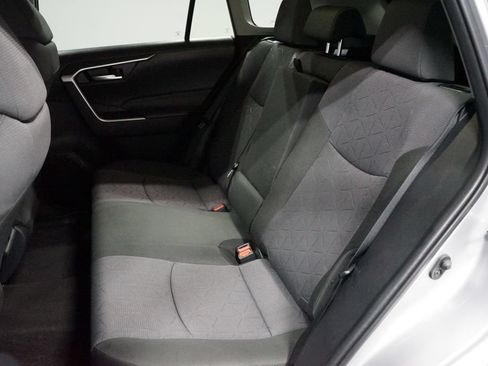 Certified 2025 Toyota RAV4 XLE FWD image 29