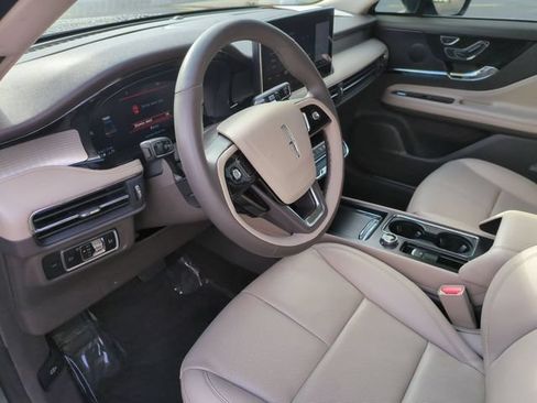 Used 2023 Lincoln Corsair AWD w/ Equipment Group 101A image 15