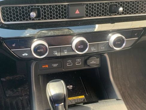 Used 2023 Honda Civic Touring image 16