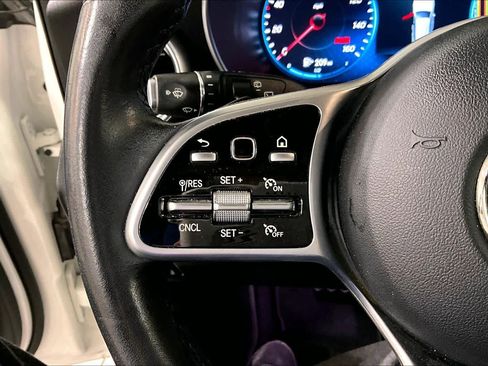 Used 2021 Mercedes-Benz GLC 300 image 24