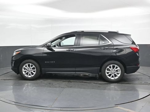 Used 2019 Chevrolet Equinox LT w/ Sun & Navigation Package AWD/4WD image 9