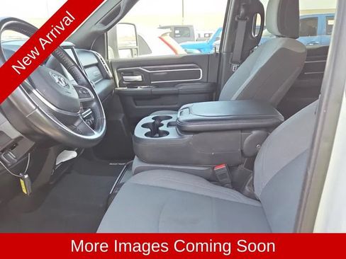 Used 2024 RAM 2500 Big Horn AWD/4WD image 10