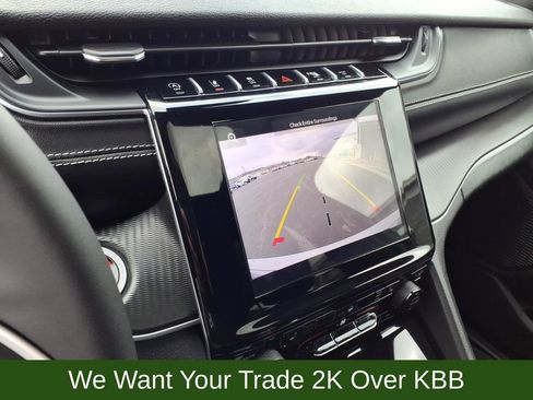 Used 2025 Jeep Grand Cherokee 4WD image 14