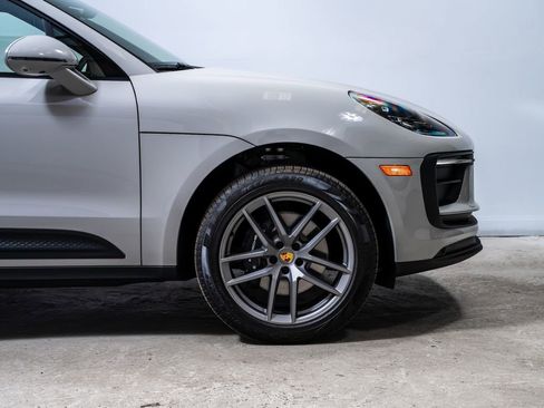 New 2026 Porsche Macan AWD/4WD image 12
