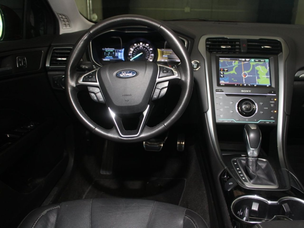 Used 2015 Ford Fusion Titanium FWD image 18