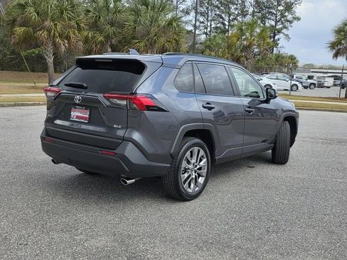 Certified 2023 Toyota RAV4 XLE Premium image 5