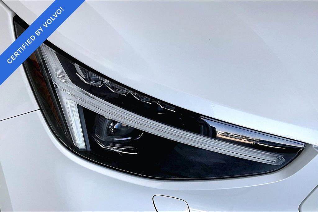 Certified 2023 Volvo XC40 Recharge Ultimate AWD/4WD image 36