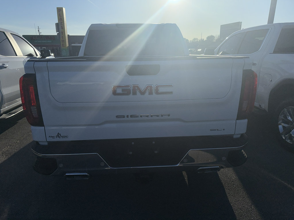 Used 2023 GMC Sierra 1500 SLT w/ SLT Premium Plus Package AWD/4WD image 6