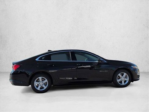 Used 2023 Chevrolet Malibu LS FWD image 4