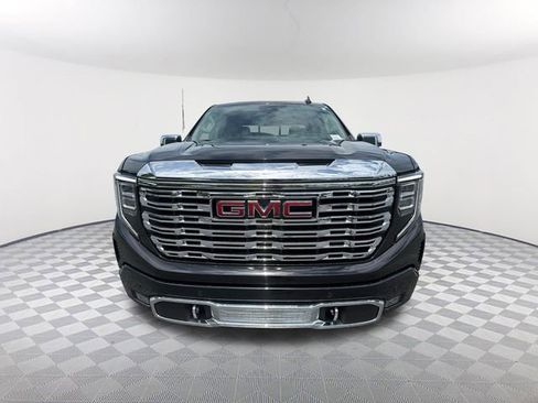 Used 2026 GMC Sierra 1500 Denali AWD/4WD image 2