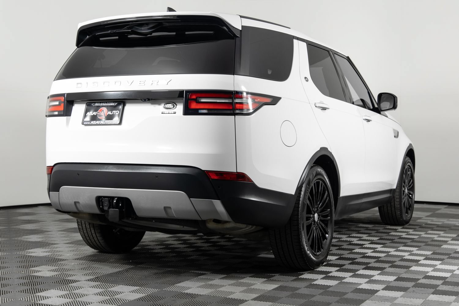 Used 2017 Land Rover Discovery HSE Luxury AWD/4WD image 7
