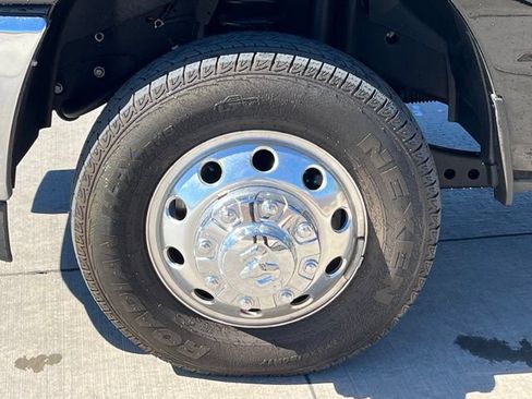 Used 2024 RAM 3500 Laramie AWD/4WD image 47