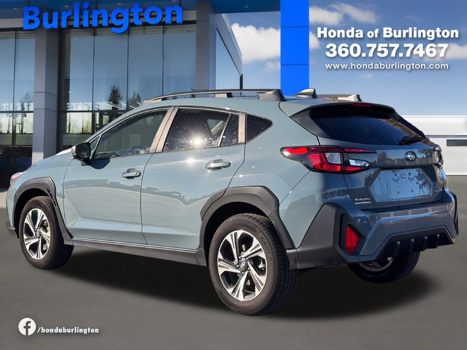 Used 2025 Subaru Crosstrek 2.5i Premium AWD/4WD image 4