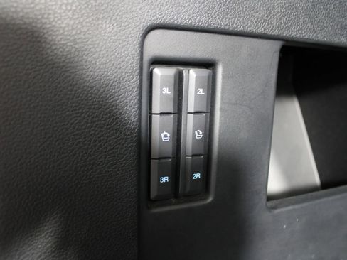 Used 2020 Ford Expedition Max Platinum image 34