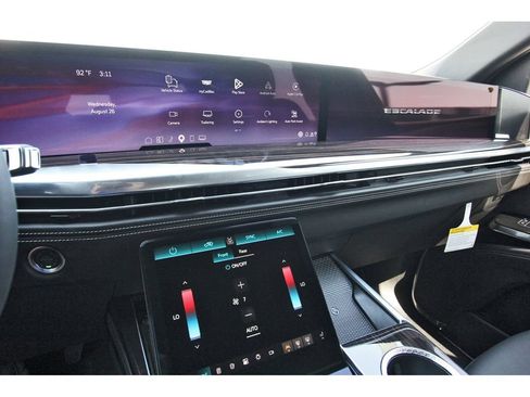 New 2026 Cadillac Escalade 2WD image 17