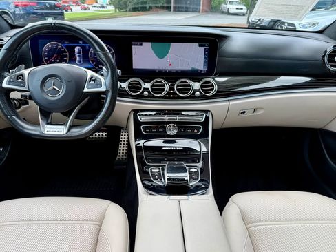 Used 2018 Mercedes-Benz E 63 AMG S image 21