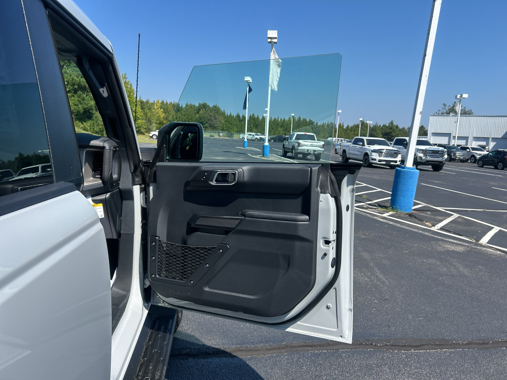 New 2026 Ford Bronco Outer Banks AWD/4WD image 15