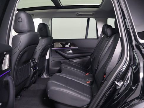 New 2026 Mercedes-Benz GLS 450 4MATIC image 6