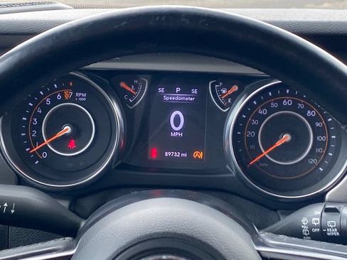 Used 2020 Jeep Wrangler Unlimited Sport S AWD/4WD image 9