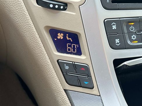 Used 2013 Cadillac CTS Luxury RWD image 31