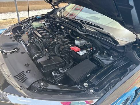 Used 2016 Honda Civic Touring image 59