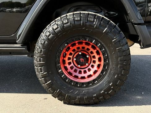 Used 2020 Jeep Wrangler Unlimited Rubicon w/ Quick Order Package 28Y Recon AWD/4WD image 14