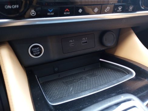 Used 2023 Nissan Rogue Platinum w/ Platinum Premium Package image 24