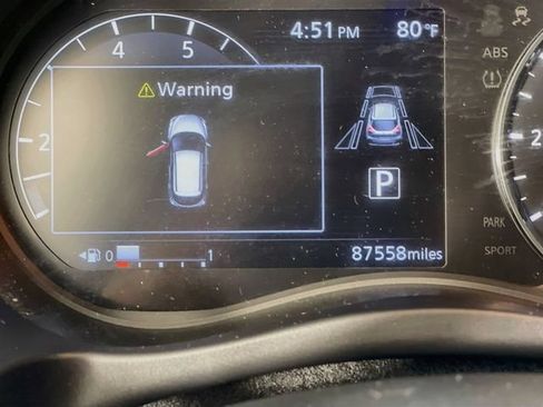 Used 2022 Nissan Kicks SR w/ Premium Package FWD image 13