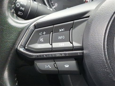 Used 2023 MAZDA CX-9 Touring image 21