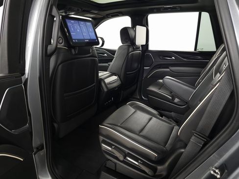 Used 2021 Cadillac Escalade Sport image 37