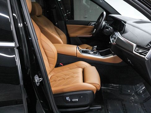 Certified 2023 BMW X5 sDrive40i w/ Premium Package image 18