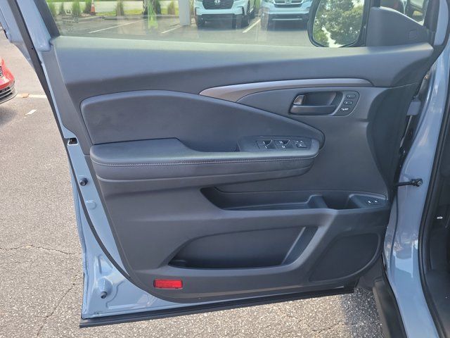 Certified 2023 Honda Passport EX-L image 16