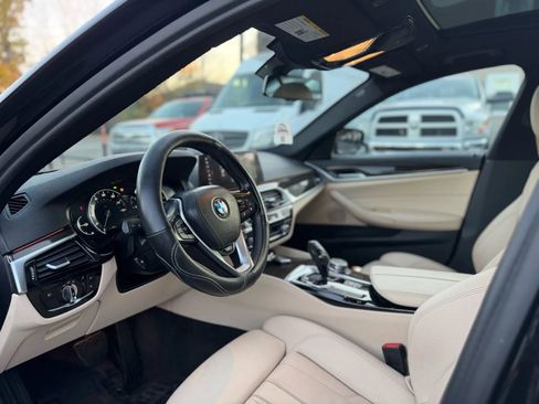 Used 2017 BMW 530i xDrive image 6