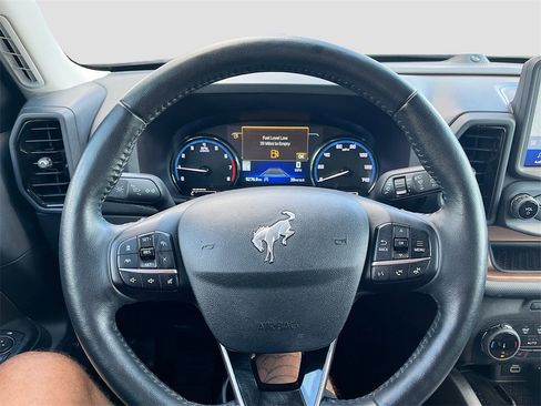 Used 2023 Ford Bronco Sport Outer Banks w/ Tech Package image 11