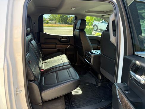Used 2021 GMC Sierra 1500 Denali AWD/4WD image 6