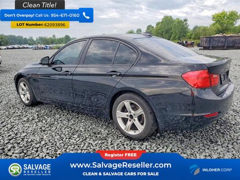 Used 2013 BMW 320i xDrive Sedan AWD/4WD image 3