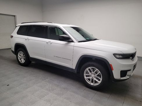Used 2023 Jeep Grand Cherokee L Laredo w/ Luxury Tech Group I AWD/4WD image 11
