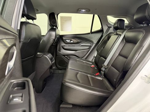 Used 2024 GMC Terrain SLT w/ Elevation Edition AWD/4WD image 12