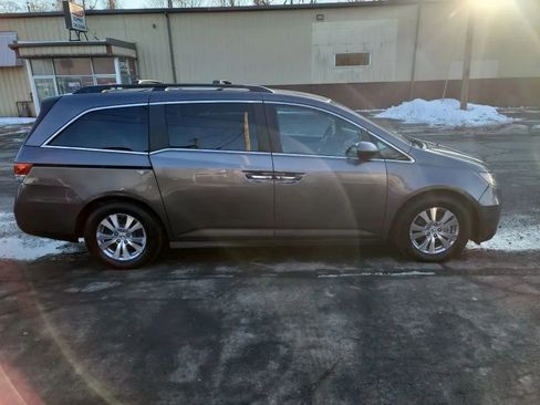 Used 2015 Honda Odyssey EX image 4