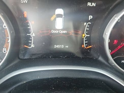 Used 2021 Jeep Compass Latitude w/ Convenience Group FWD image 7